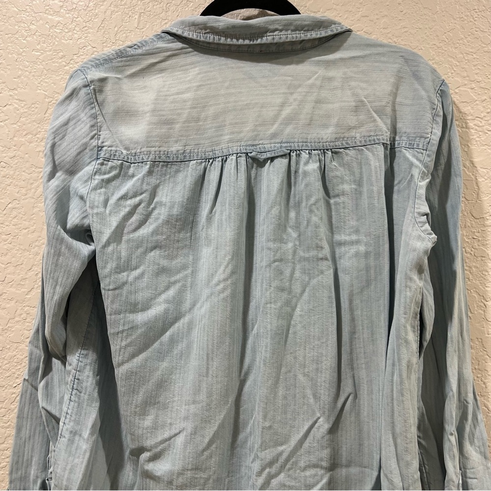 Anthropologie Pilcro The Cate Classic Chambray Button Front Shirt Size small ASO - Picture 10 of 10